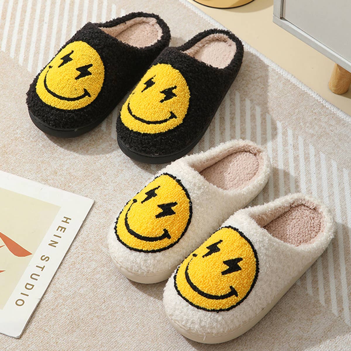 THUNDER EYE SMILING FACE LEOPARD PLUSH SLIPPERS_CWSHS0264